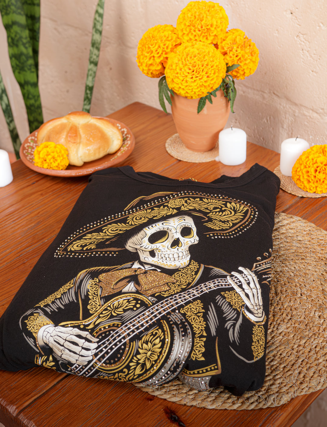 No Me Rajo Caballero — Men's heritage tee by ¡Ay Güey!